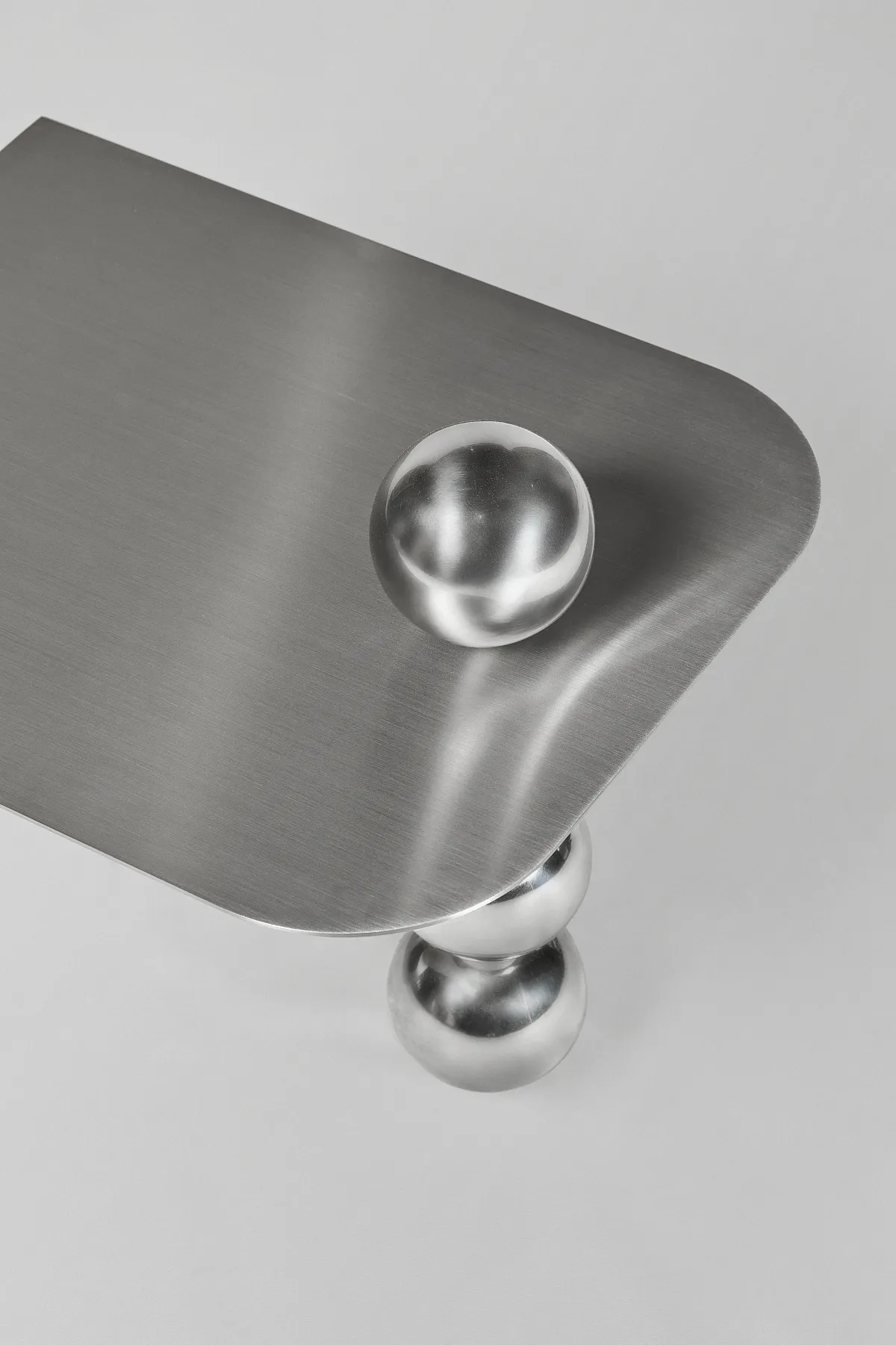 Sidetable piercing